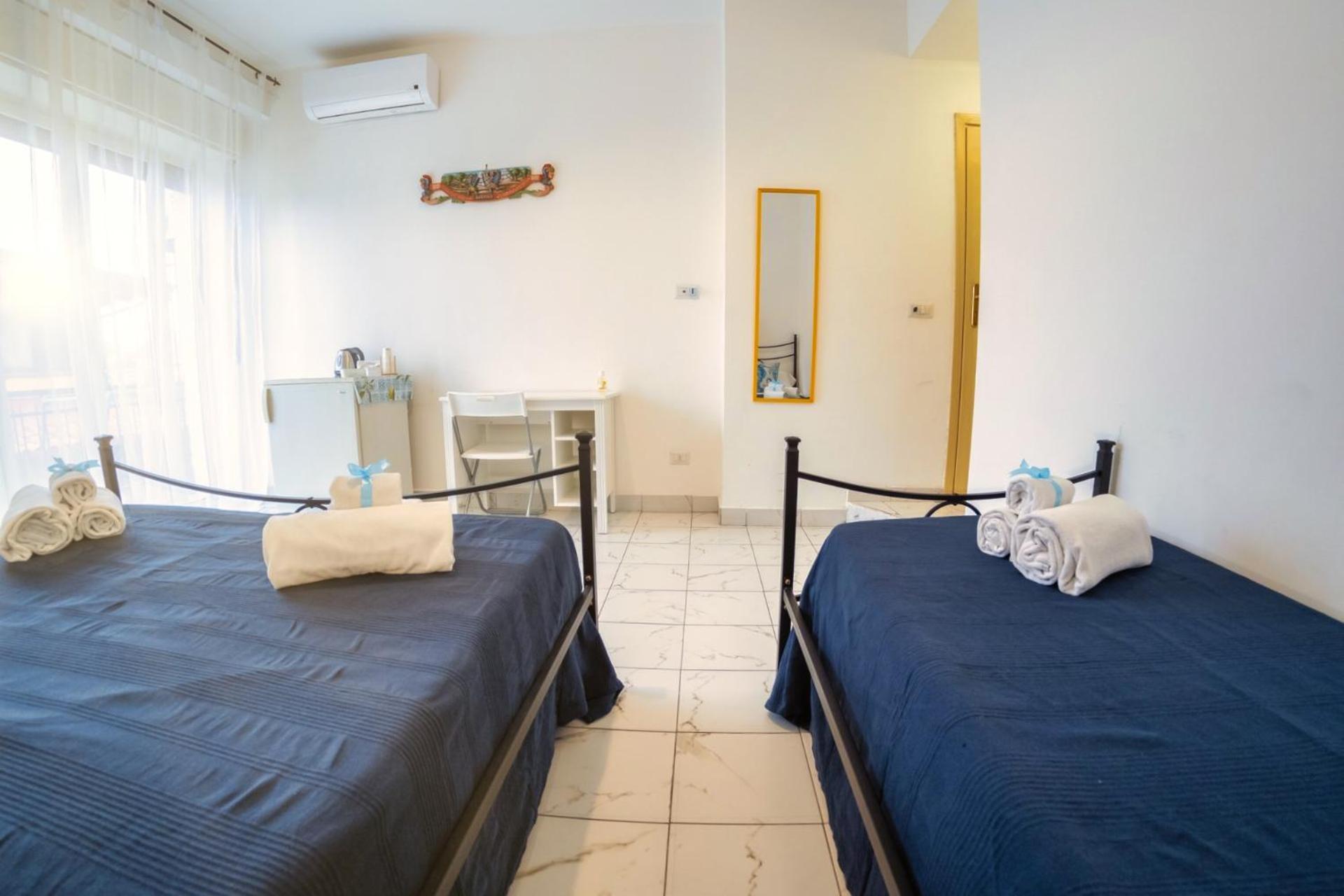 Hippocampus B&B Giardini Naxos Bagian luar foto