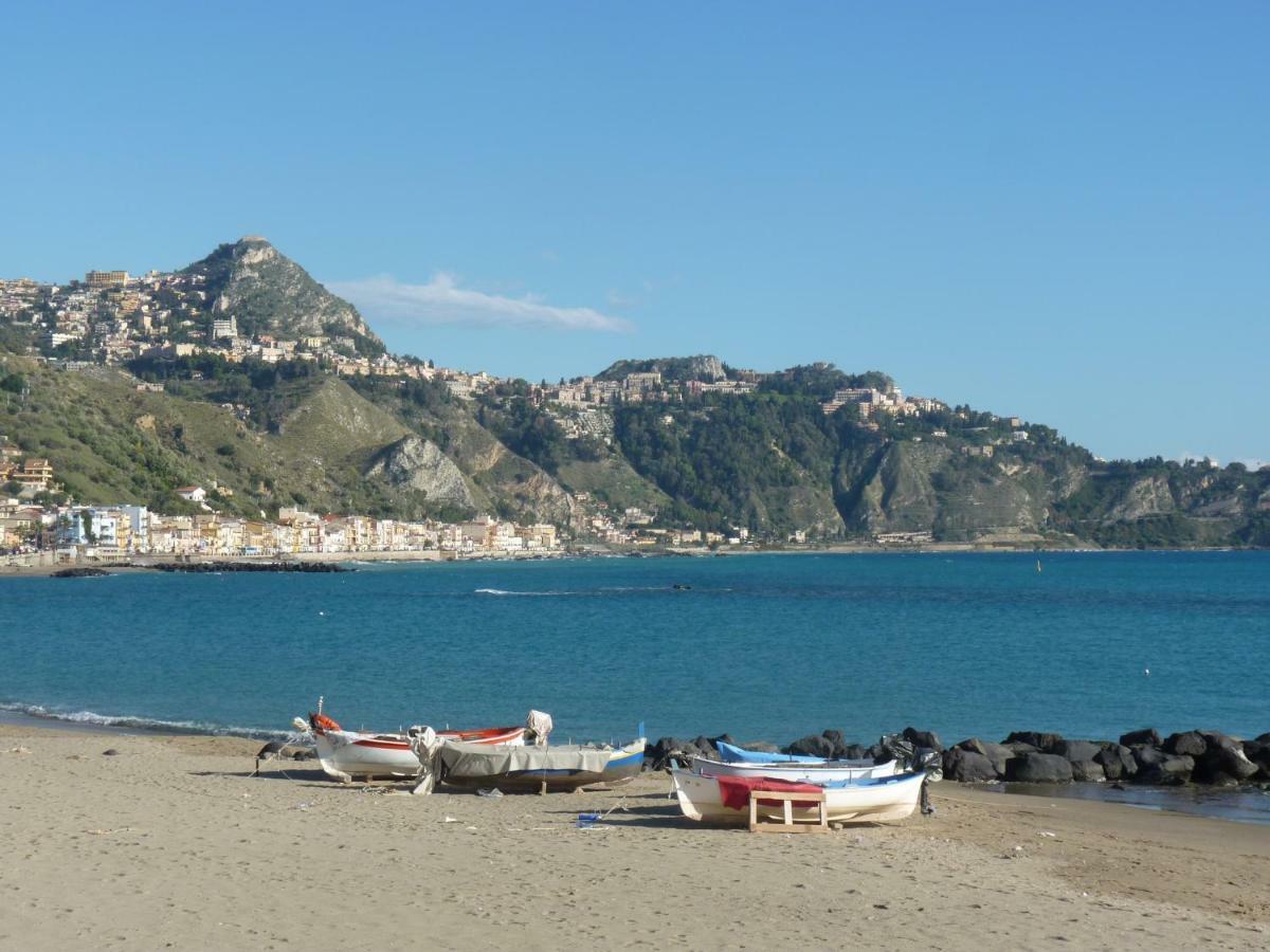Hippocampus B&B Giardini Naxos Bagian luar foto